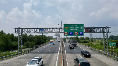 Ho Chi Minh City – Trung Luong Expressway