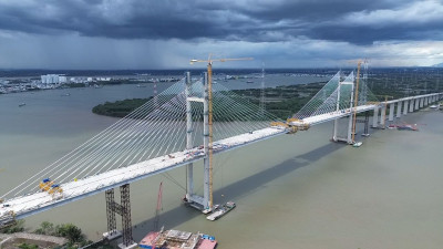Cao tốc Bến Lức - Long Thành