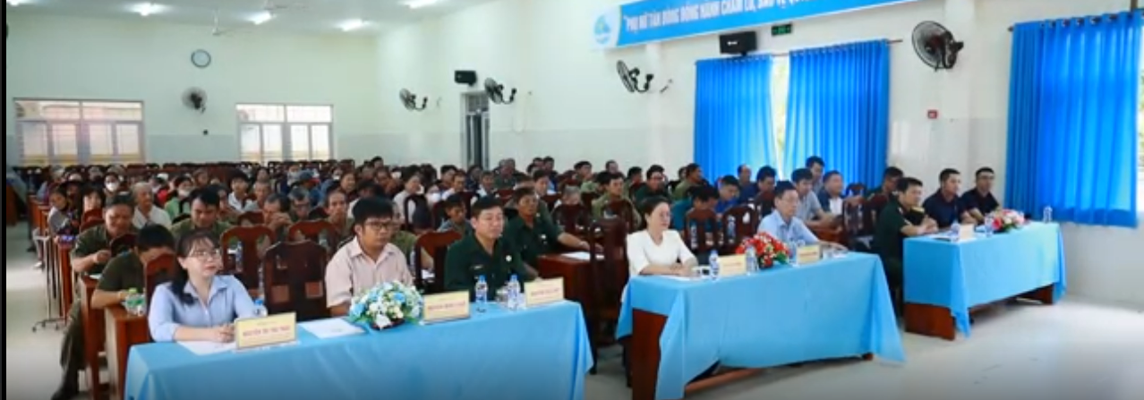 người nghe 3
