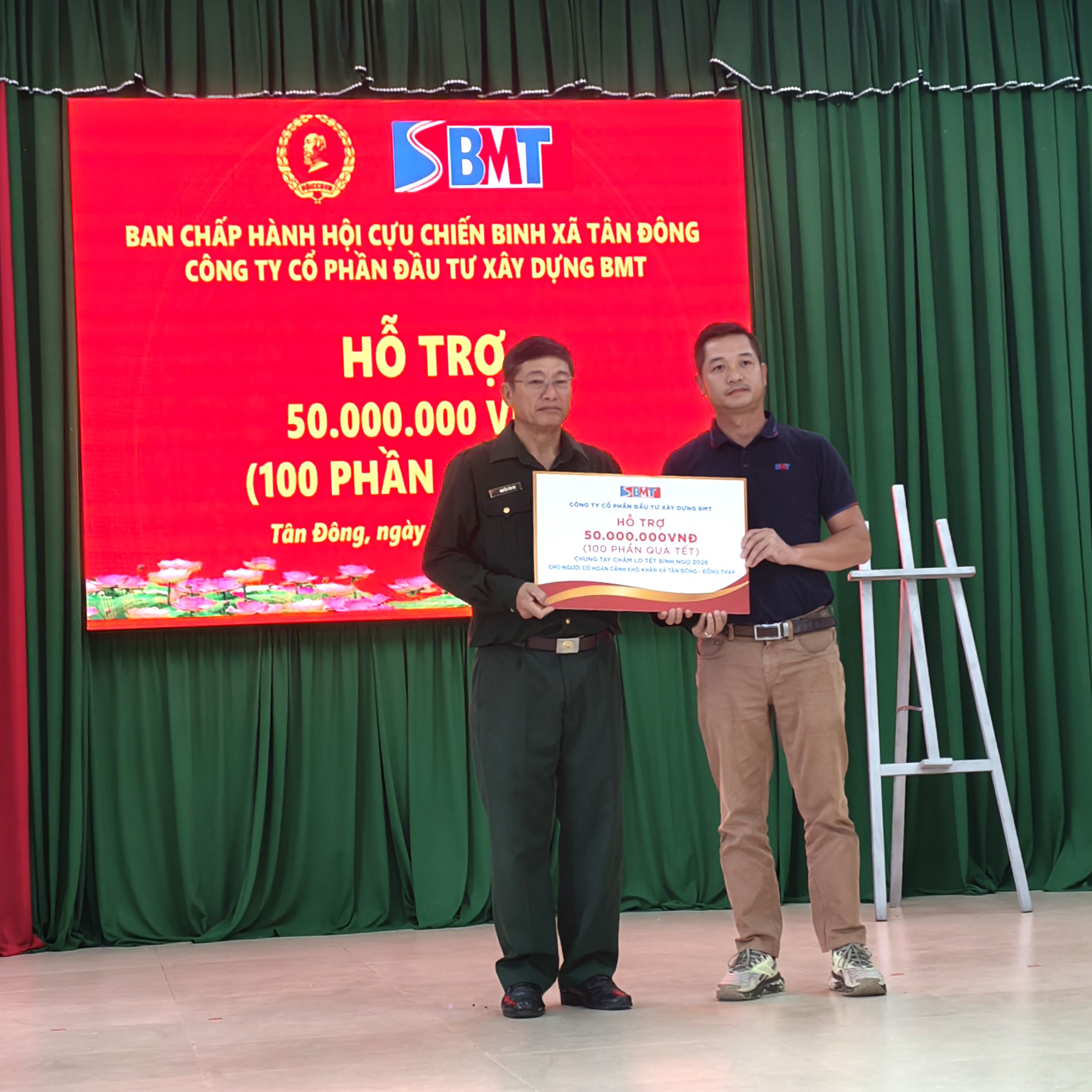 tặng bảng hỗ trợ